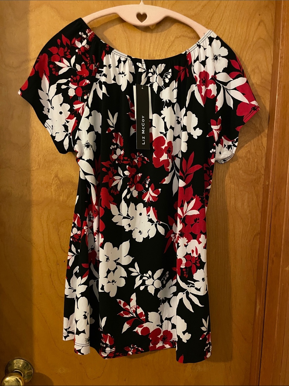 Floral Scoop Neck Short Sleeve Top - Black, Red & White, New - Picture 3 of 7